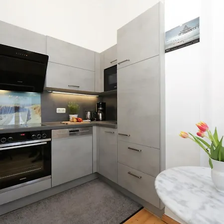 Brise Chrissi App 07